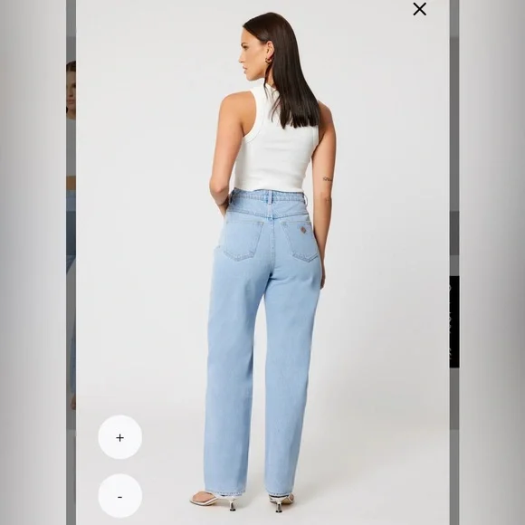 Abrand Jeans - Picture 2 of 6